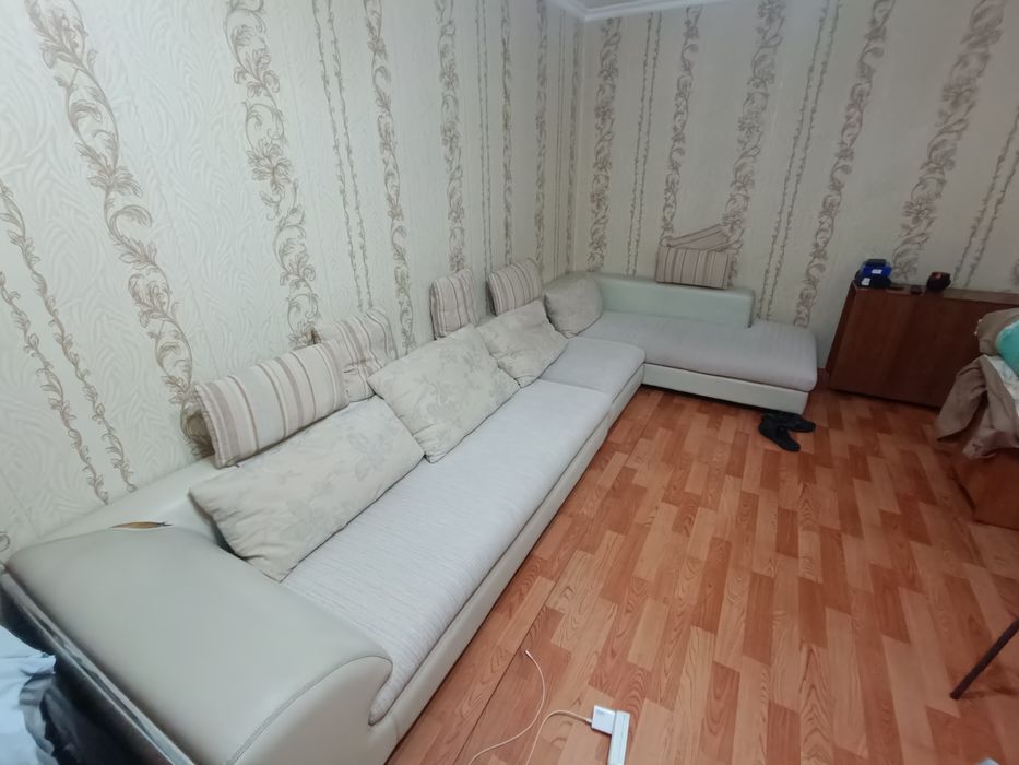 Диван угловой не раскладывающий
