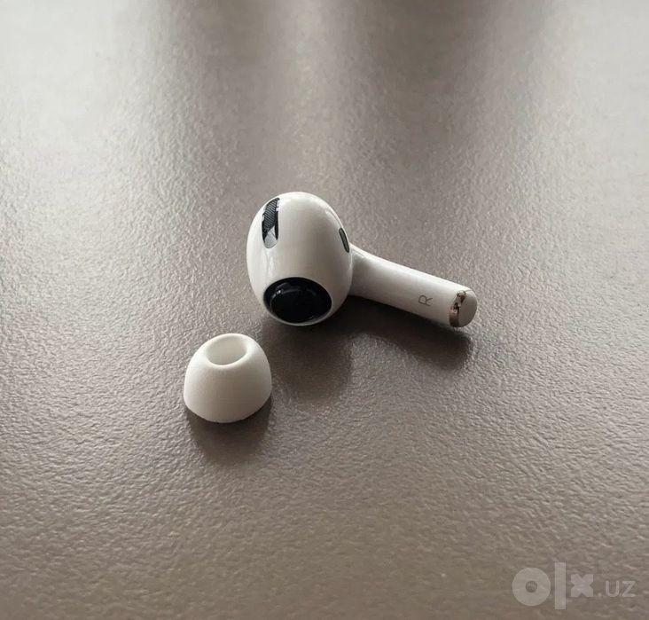 AirPods Pro Правый Наушник (А2083)Оргинал 100% Отличном Состояния