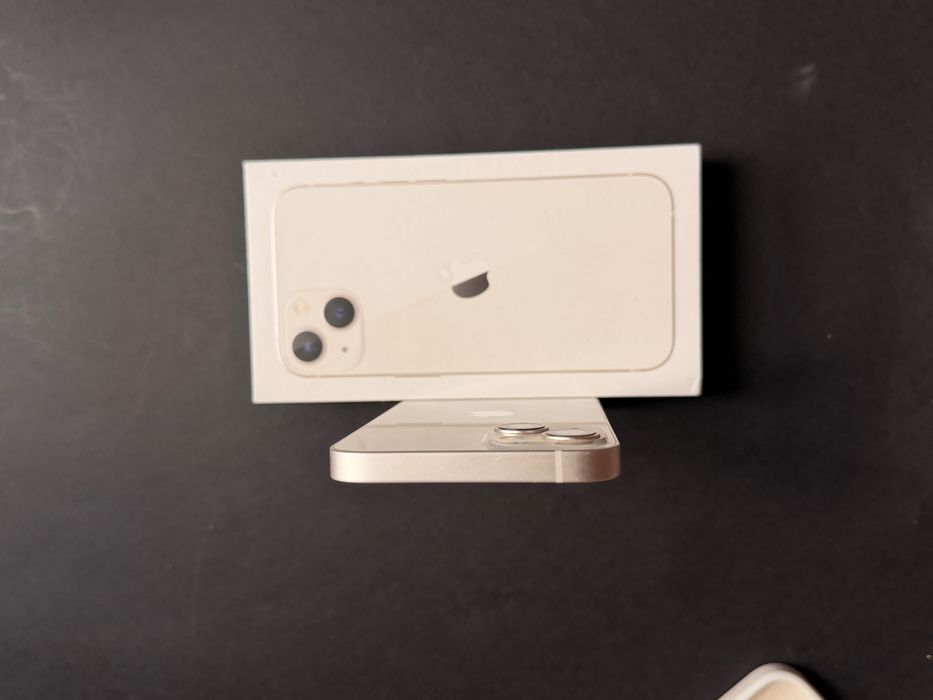 iPhone 13- запазен, с кутия