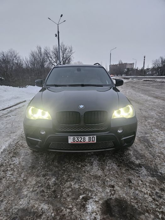 Продам машину BMW X5
