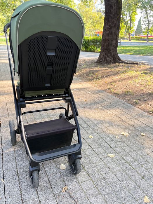 Carrelo лятна количка