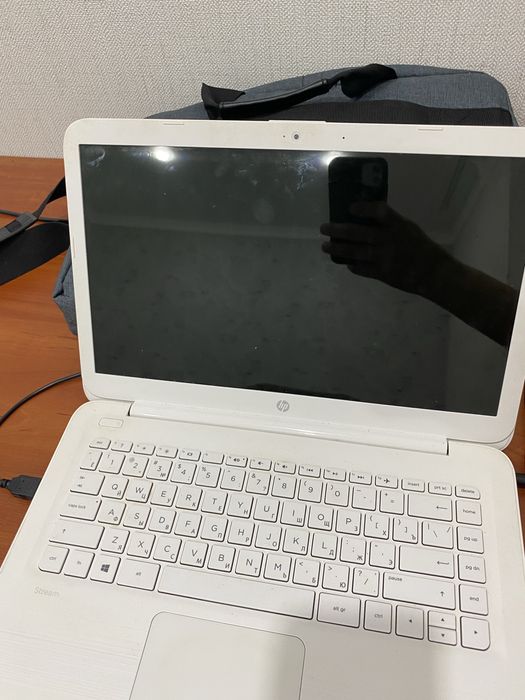 Срочно продам ноутбук HP