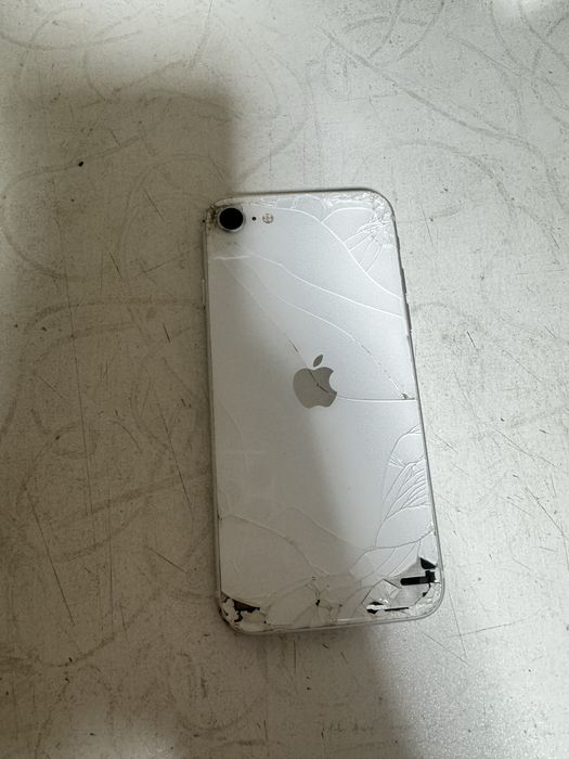 iPhone se рабочий