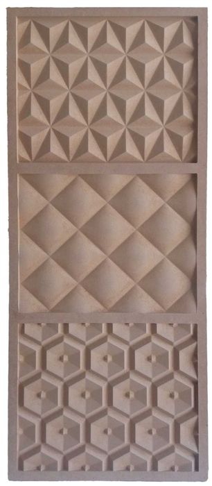 Uși personalizate și/sau căptușeală – execuție la comandă