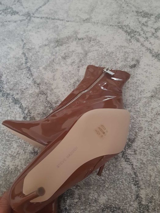 Botine dama Steve Madden marimea 40