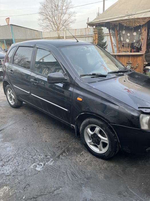 Автомобиль Лада Калина 2011 г