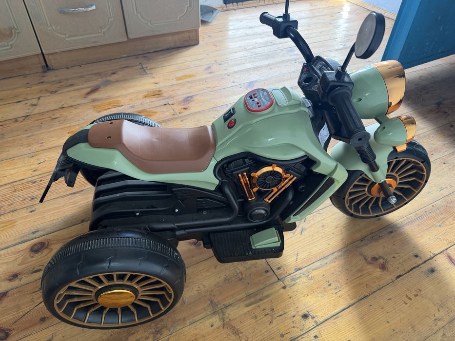 Новый мотоцикл детский