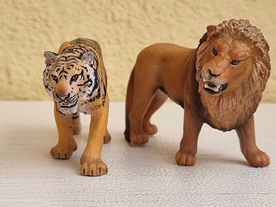 Tigru si leu Schleich