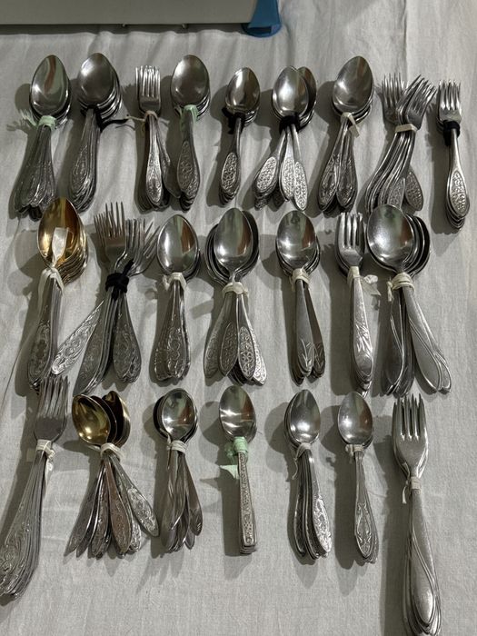 Продается советская ложек больших и обычный, чайная ложки