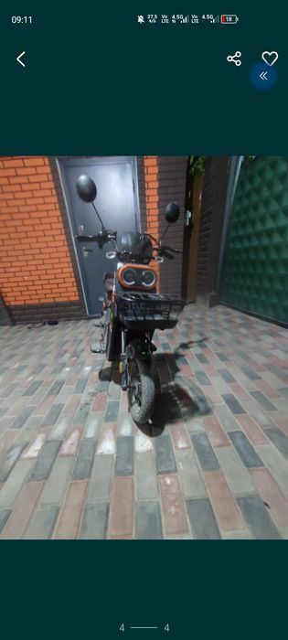 Скутер sky way m800