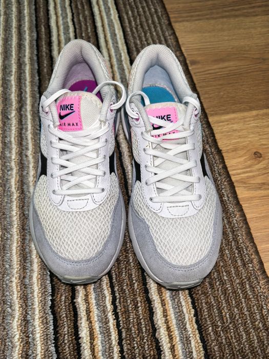 Vând adidași Nike Air Max SYSTM – Mărimea  35.5
