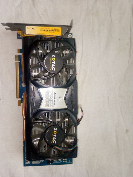 Plata va video karta