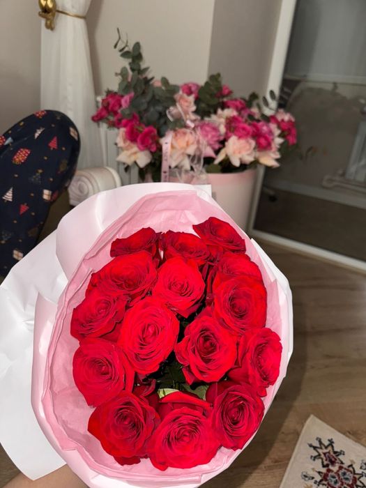 15шт роза,свержный,нежный