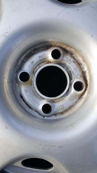 Желязна джанта 4х100 за опел с нова гума 185 55 15