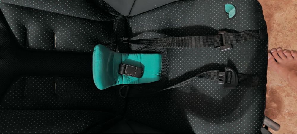 Продам коляску Joie