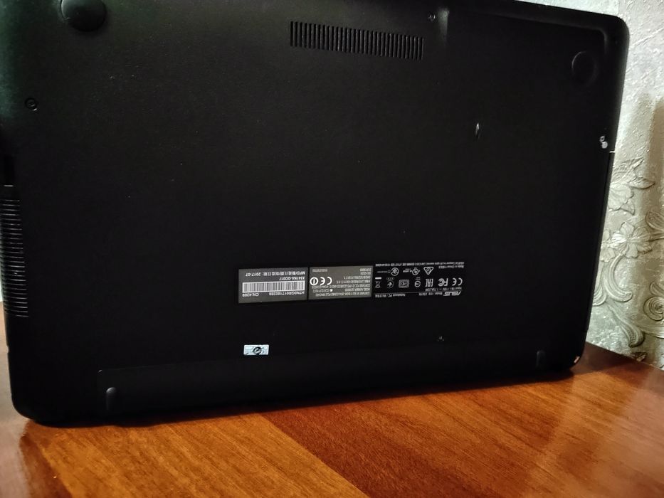 Notbuk sotiladi arzon narxda