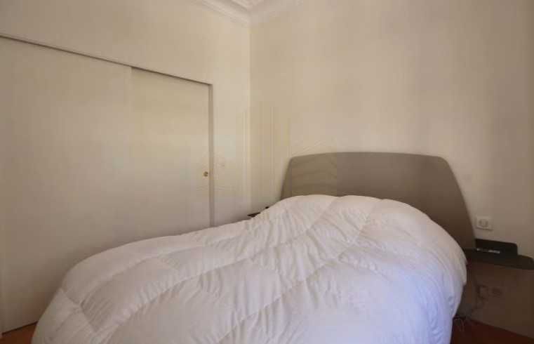 Двустаен апартамент Младежки Хълм