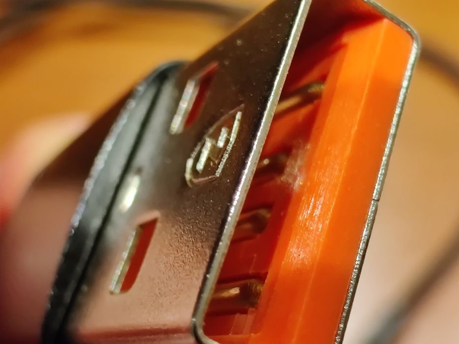 Кабель зарядный USB на 4 Type-C