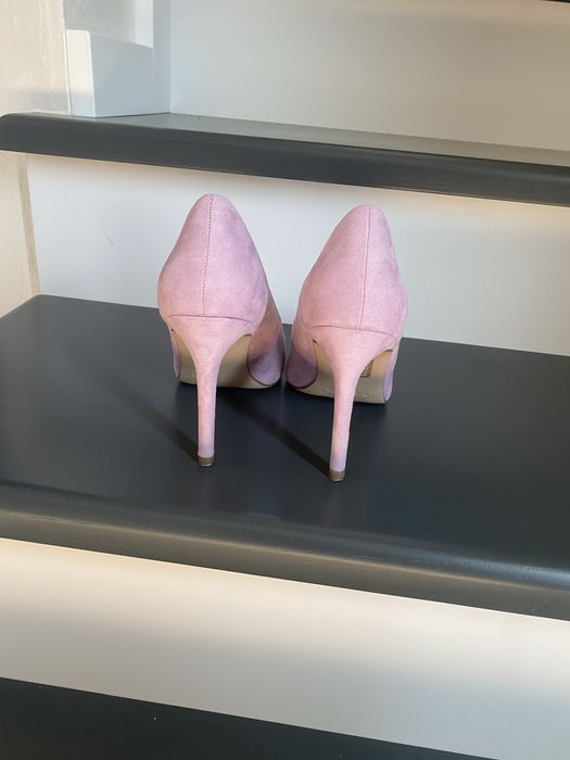 Vand pantofi stiletto noi, marimea 37