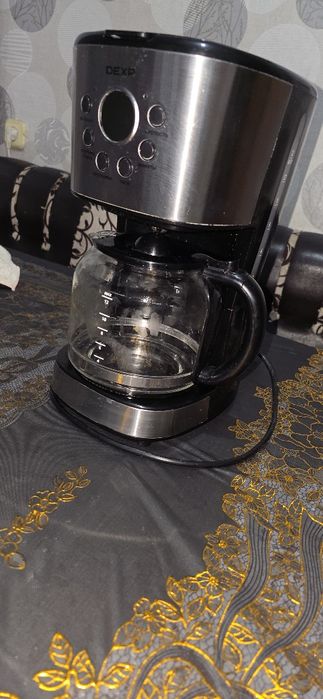 Продам кофеварку