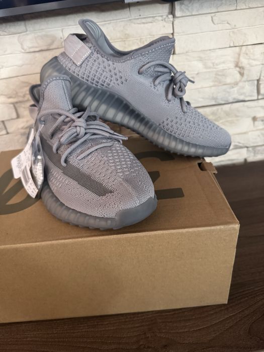 Yeezy 350 steel grey 41,42,43,44
