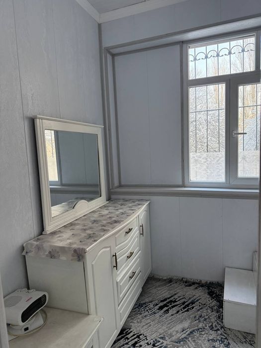 АРЕНДА  Ахмад-Югнакий ТТЗ 1/2/5 с мебелью и техникой. Цена: 350$