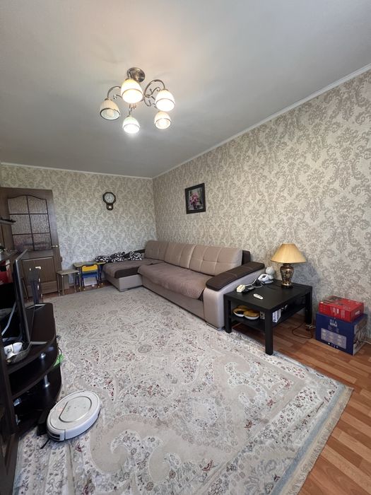 Продается 3-ная квартира в районе Школьник