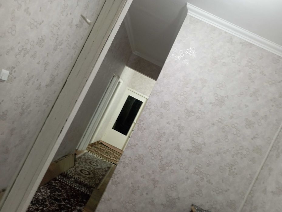 Продается 3х комн. на 1 этаж. 5 этажный дом