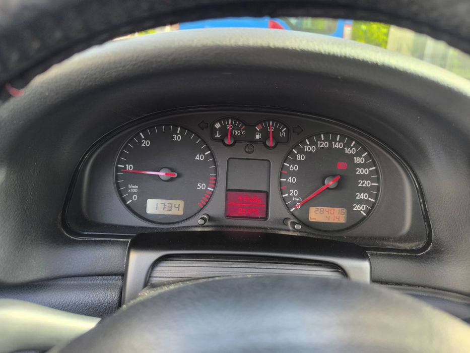 WV пасат 4- 1.9 TDI 4×4 115 коня.помпа дюза. 2000г. - 6л. на 100км. разход нафта.