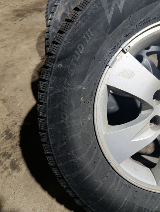 Шыны с титановым дискам на 17 265/65