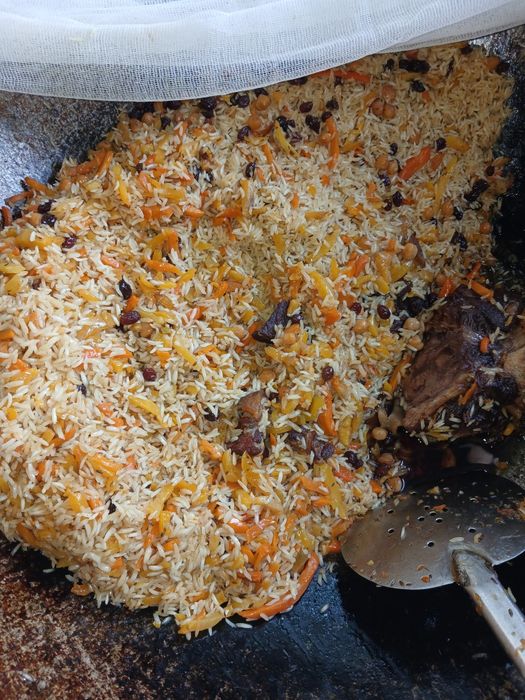 Доставка вкусной еды  организации,   производственны цеха .