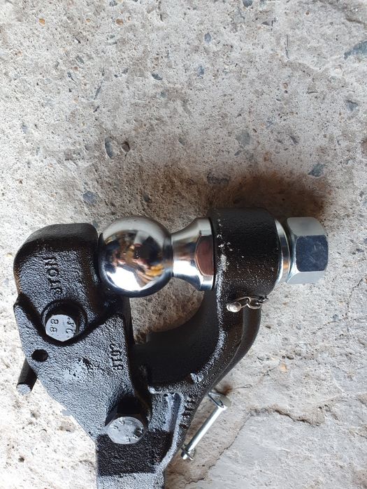 Фаркоп под квадрат 50/50 мм.