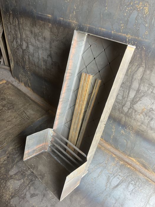 Мангал на сьемных ножках