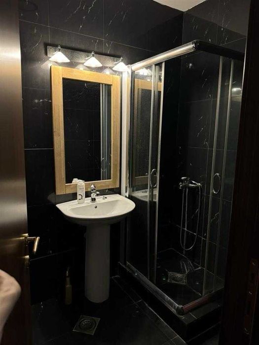 Дава се под наем Двустаен апартамент в Бургас, Братя Миладинови - 64 кв.м за 204 € - Снимка #1