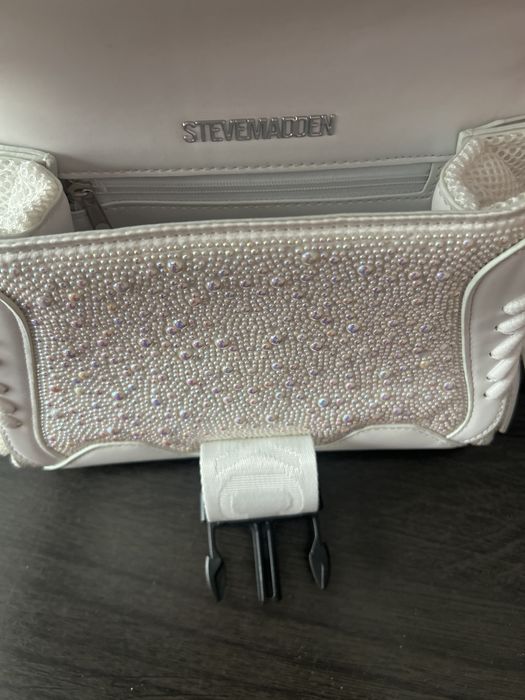 Нова чанта на STEVE MADDEN