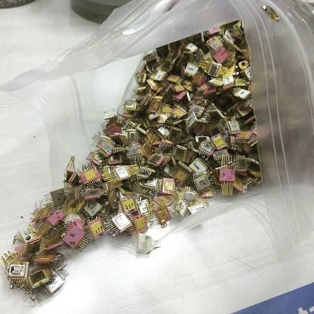 Принимаем б/у любом состоянии микросхемы, платы,