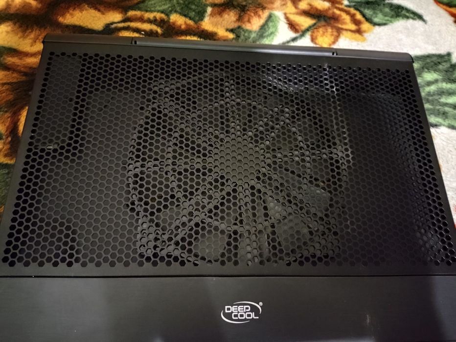 Подставка для ноутбука