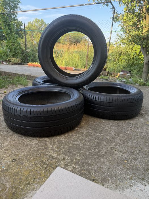 Anvelope 225/55 R17