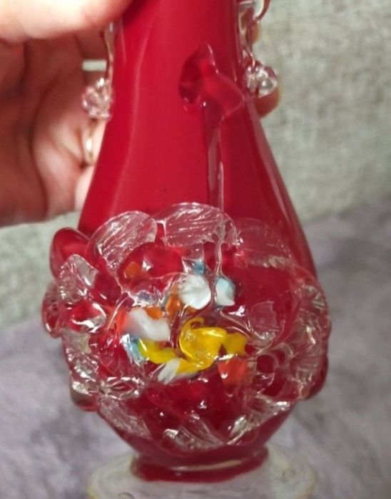 Продам вазу новую