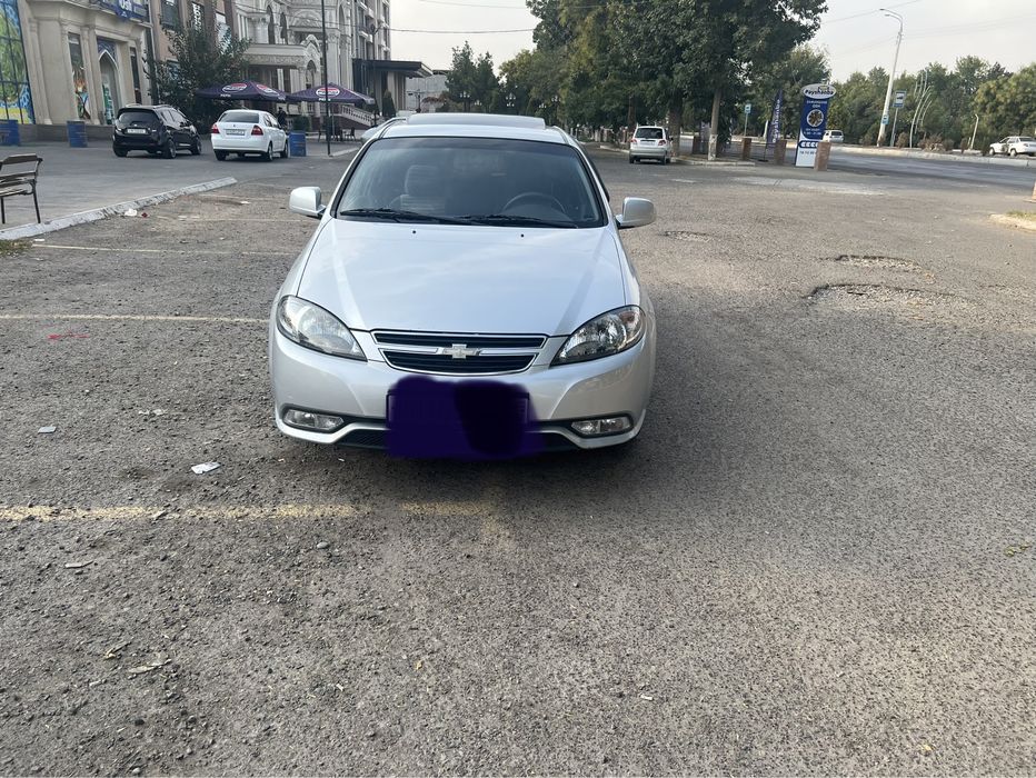 Gentra 2017 3 pozitsiya sotiladi. Urilmagan. 74 500 probeg