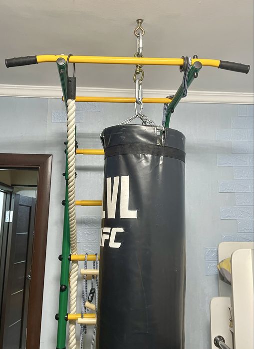 Шведская стенка, пристенная