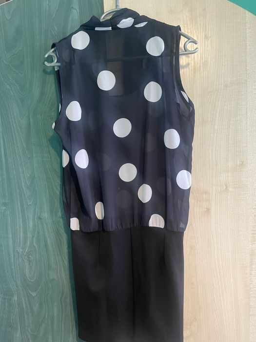 Къса рокля на точки