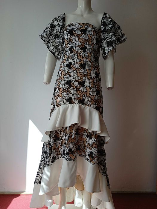 Rochie Keepsake brodată