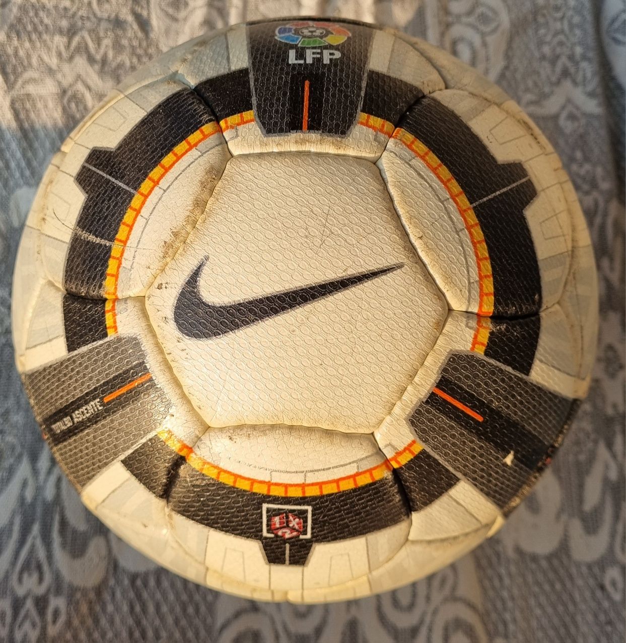 Nike total 90 ascente clearance
