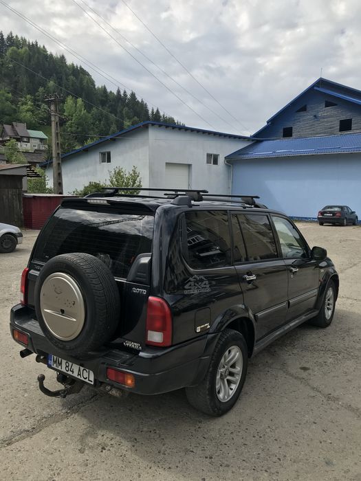 Suzuki Grand Vitara XL7, 7 locuri.