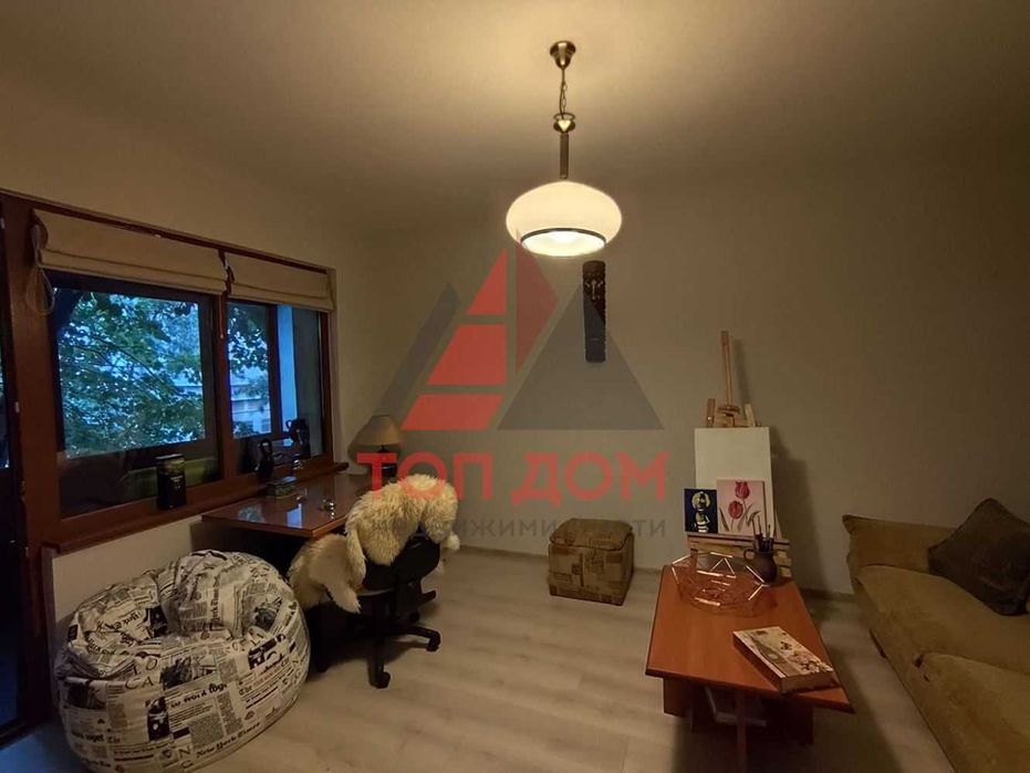 Дава се под наем Тристаен апартамент в Варна, Център - 80 кв.м за 630 € - Снимка #5