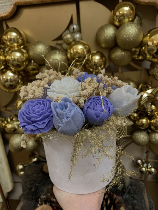 Aranjament floral din ceara