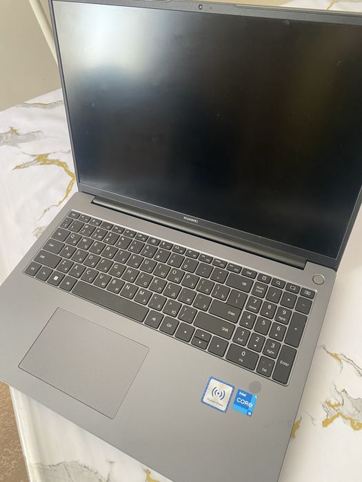 Ноутбук Huawei MateBook D16