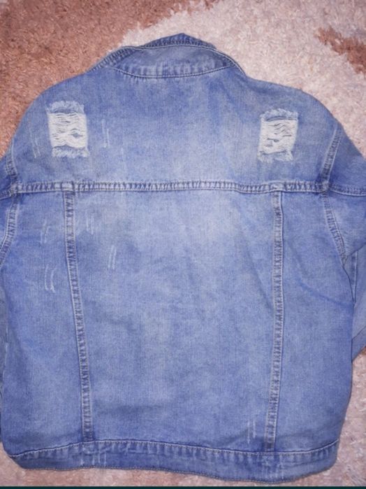 Куртка джинсовая. Пиджак с вышивкой