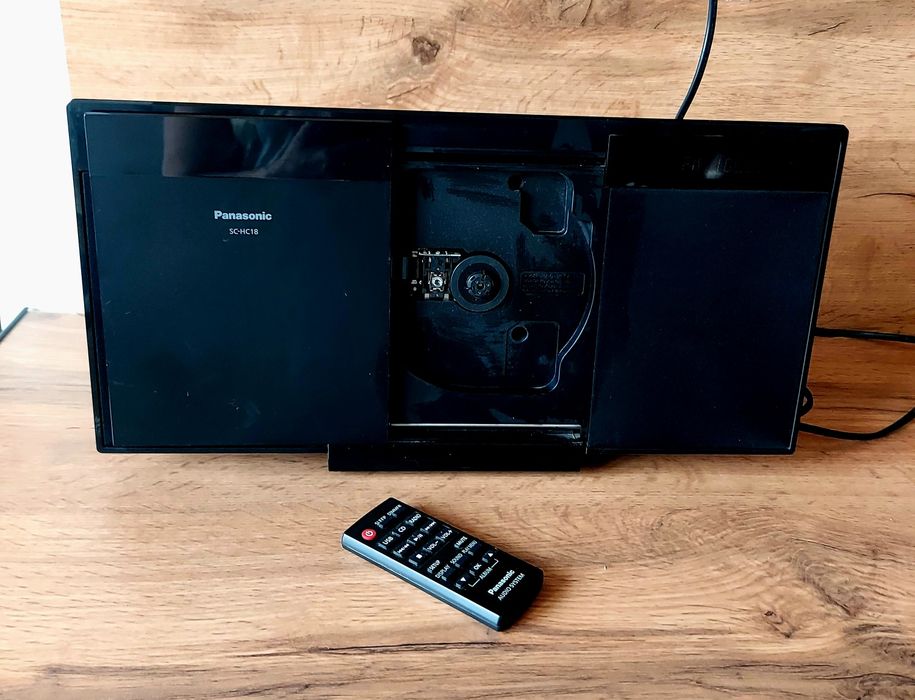 Стереосистема Panasonic SC HC18